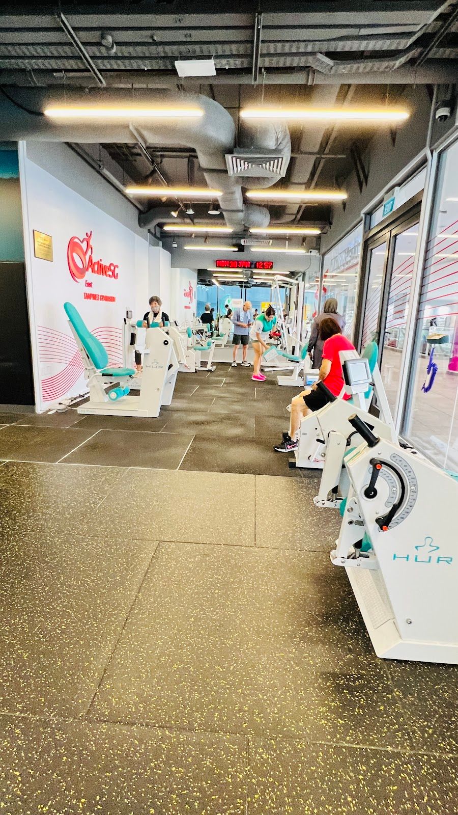 Tampines ActiveSG Gym - Image 7