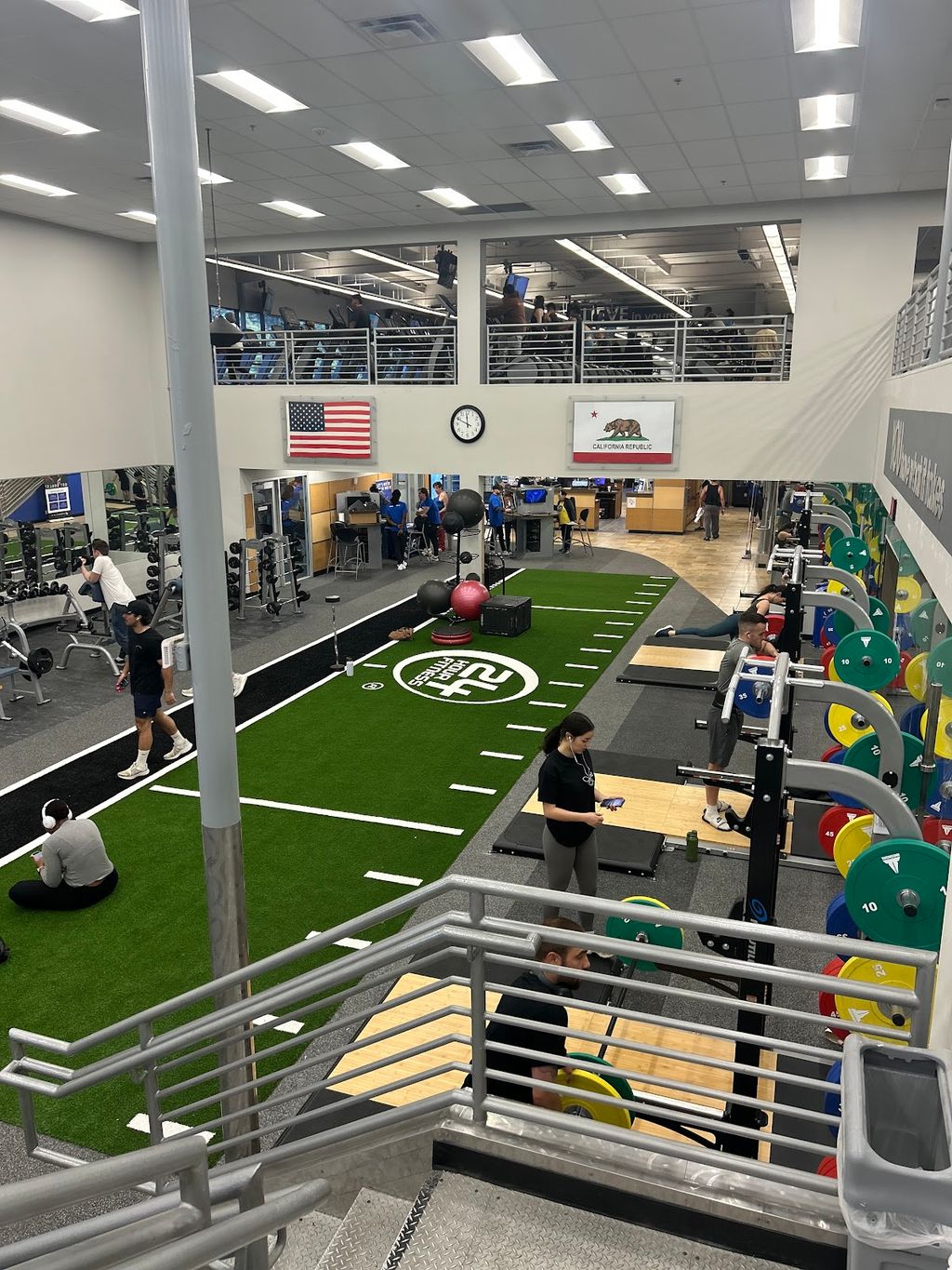 24 Hour Fitness Santa Monica - Image 2