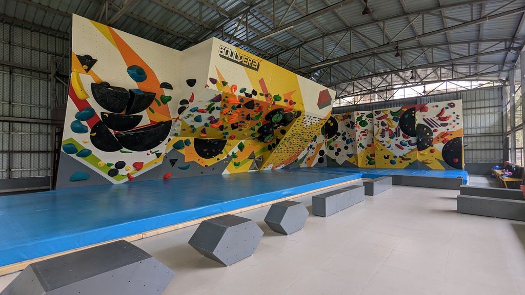 Boulder 21 - Artificial Bouldering Wall by NMMC and Girivihar