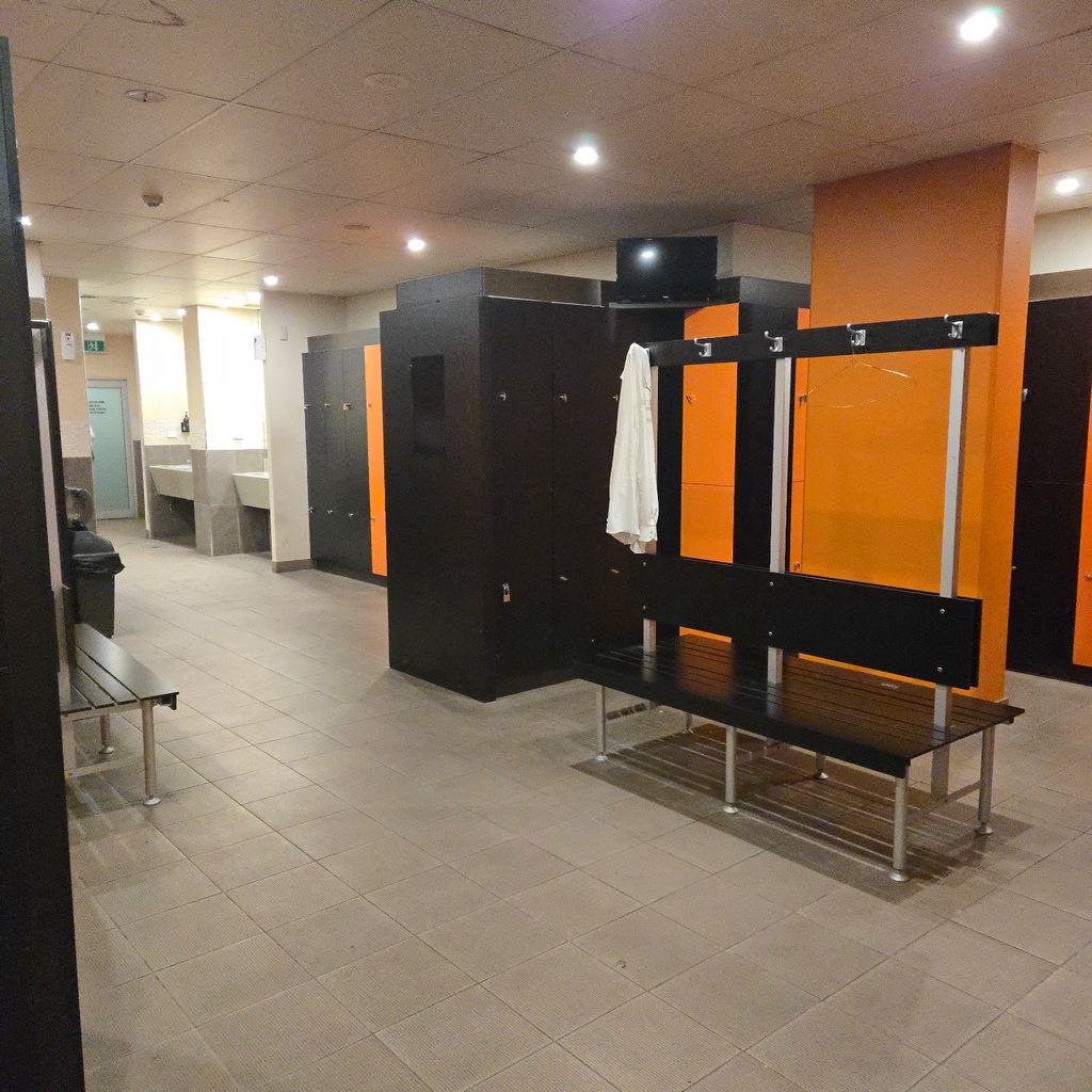 Club Lime Five Dock - Image 5