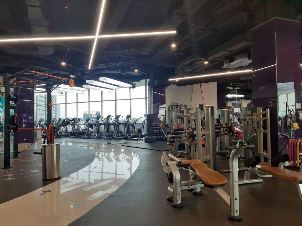 Celebrity Fitness - Gandaria City Mall
