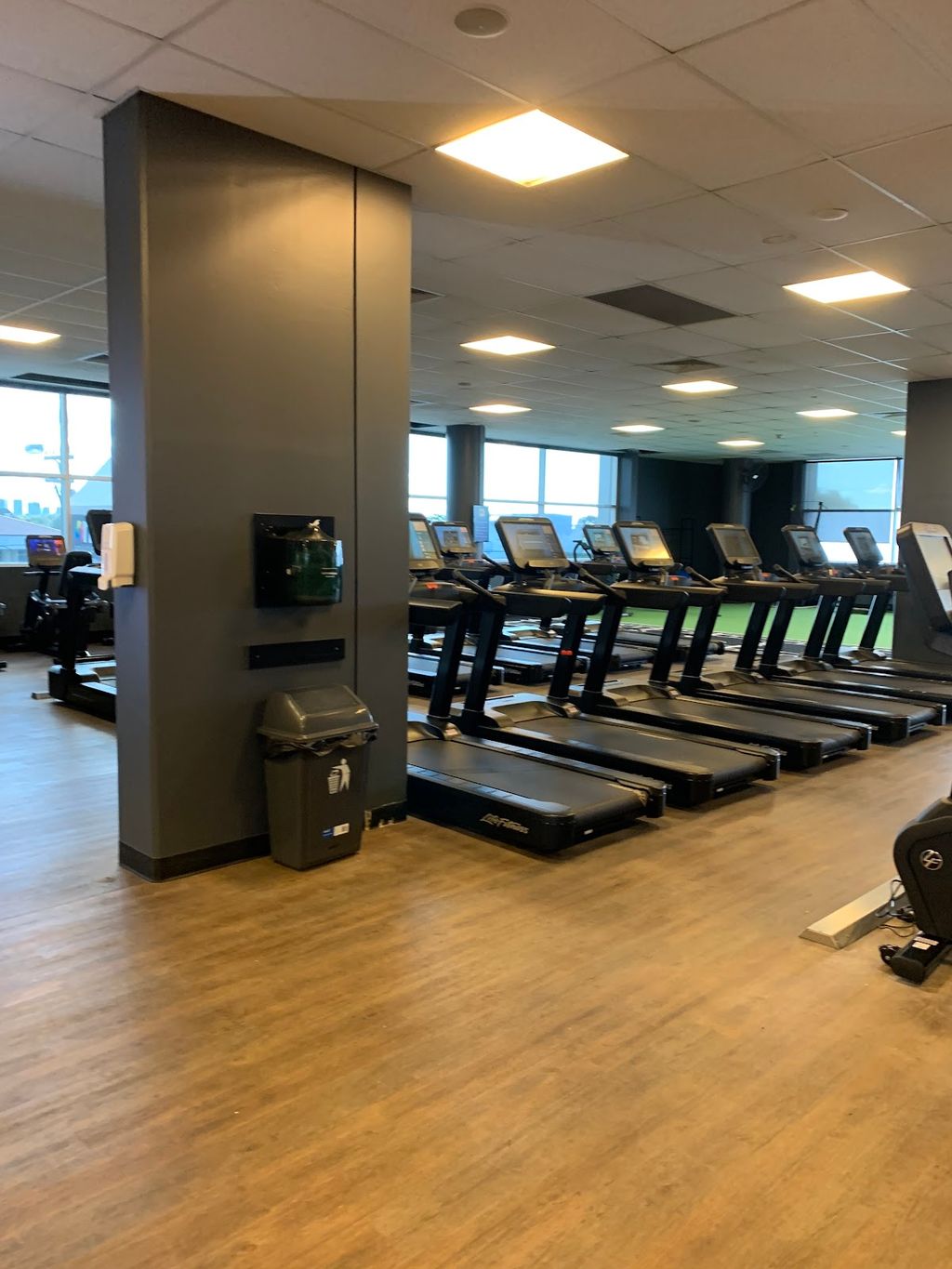 Club Lime Five Dock - Image 7