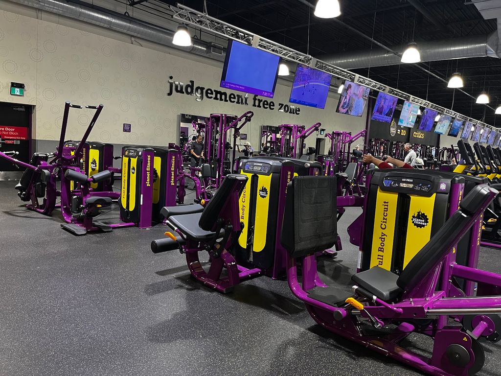 Planet Fitness - Image 7